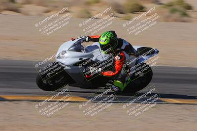 media/Dec-10-2023-SoCal Trackdays (Sun) [[0ce70f5433]]/Turn 9 Inside Set 2 (1115am)/